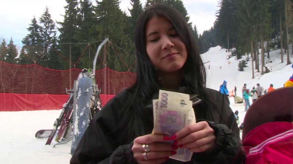 garota transou com desconhecido na estação de esqui – Porno Legendado – Porno Com Legenda